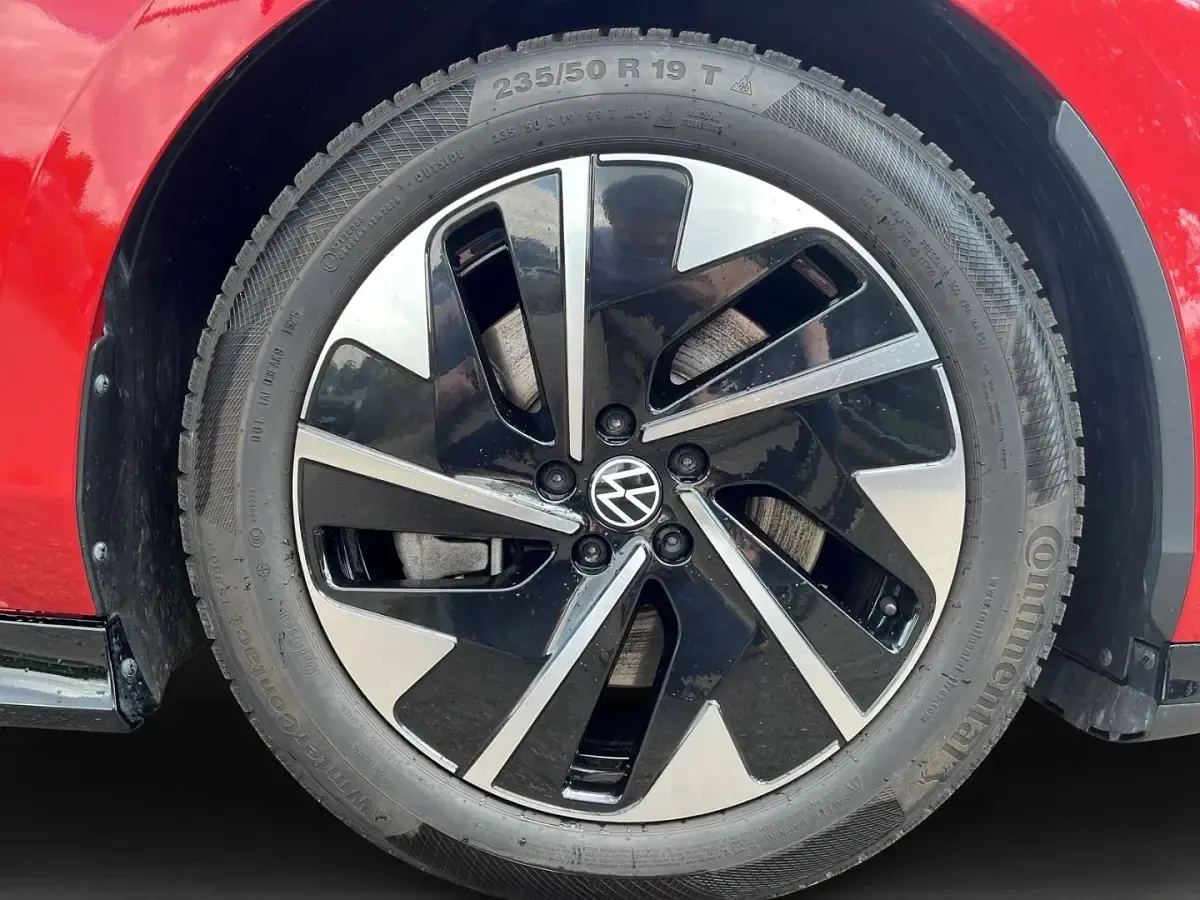 Gebraucht VW ID.7 Pro 210 kW (286 PS) 2025 Rot Kombi