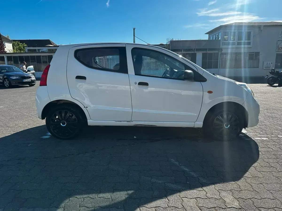 Brugt Suzuki Alto 62 HK (45 kW) 2010 Hvid Hatchback