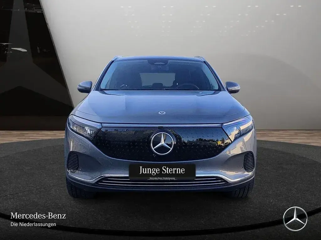 Gebraucht Mercedes EQA250+ Advanced 139 kW (190 PS) 2025 Grau SUV