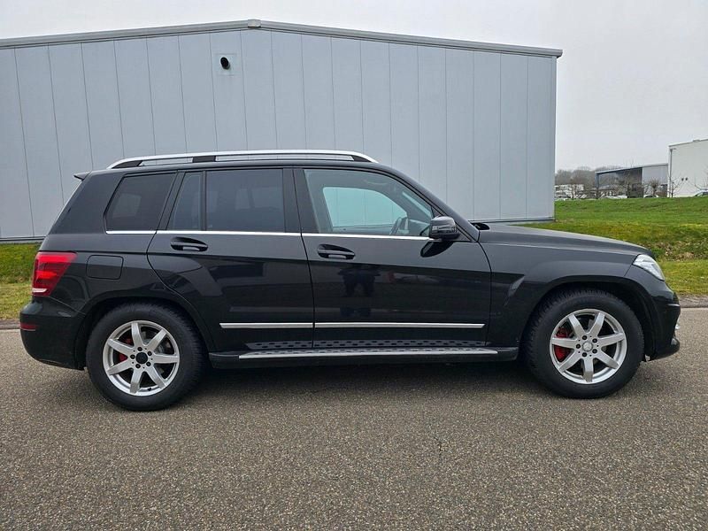 Gebraucht Mercedes GLK250 AMG 239 PS (175 kW) 2012 Schwarz SUV