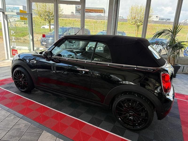Gebraucht Mini Cooper Cabriolet 136 PS (100 kW) 2019 Schwarz Cabrio