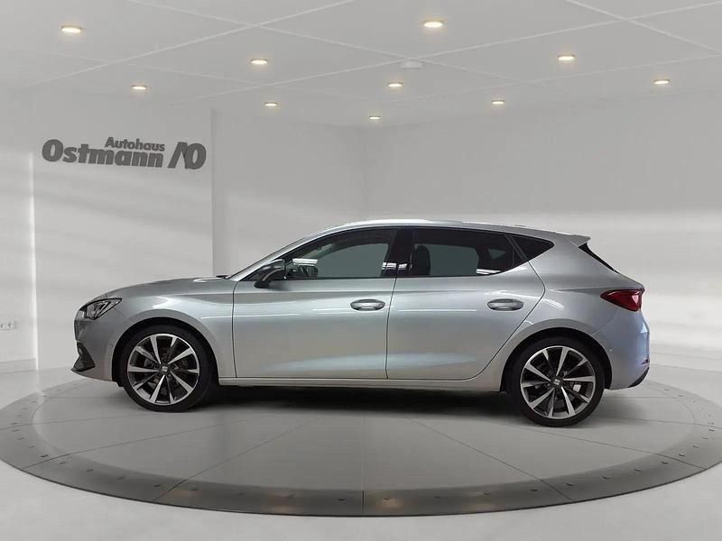 Second-hand Seat Leon FR 150 CP (110 kW) 2022 Argintiu Berlinǎ
