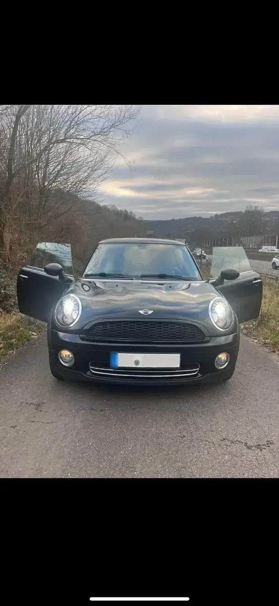 Gebraucht Mini ONE 95 PS (69 kW) 2009 Schwarz Kleinwagen