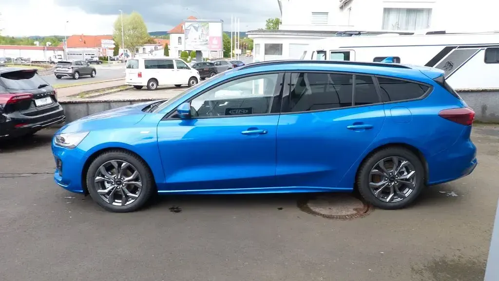 Neu Ford Focus ST-Line X 155 PS (114 kW) 2025 Limousine