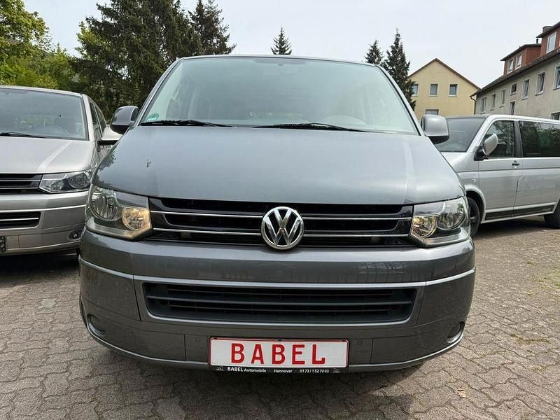 Gebraucht VW Multivan Comfortline 140 PS (102 kW) 2011 Grau Van / Kleinbus
