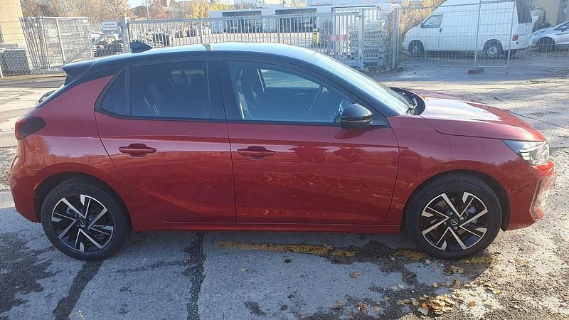 Gebraucht Opel Corsa 101 PS (74 kW) 2024 Rot Limousine