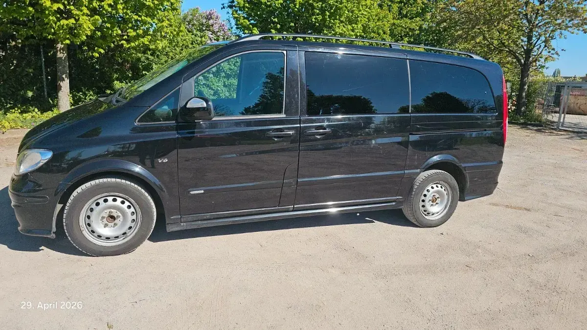 Gebraucht Mercedes Viano 204 PS (150 kW) 2010 Schwarz Van / Kleinbus
