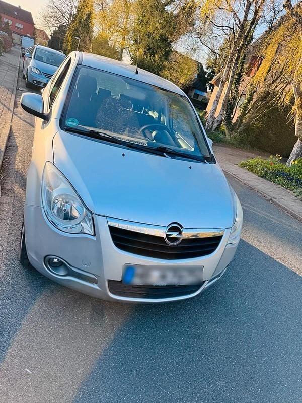 Second-hand Opel Agila 86 CP (63 kW) 2009 Argintiu Hatchback