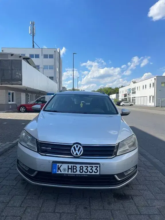 Gebraucht VW Passat Exclusive 140 PS (102 kW) 2012 Silber Limousine