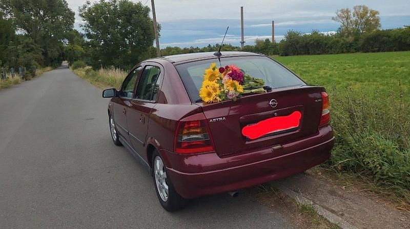 Gebraucht Opel Astra 100 PS (73 kW) 2002 Violet Kleinwagen