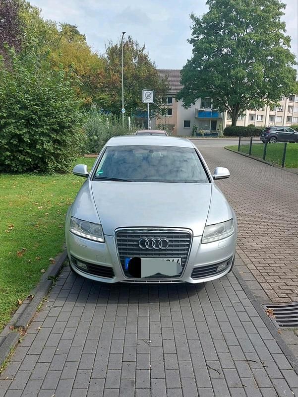 Grau Gebraucht 2010 Audi A6 Limousine | 6.200 € (Guter Preis) - Bild 1/4