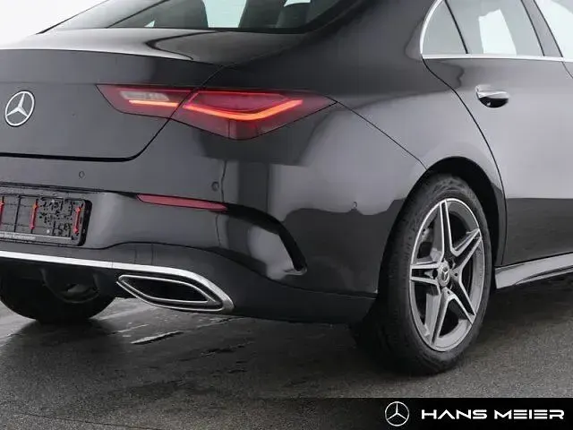 Gebraucht Mercedes CLA200 Advanced 150 PS (110 kW) 2025 Lack kosmosschwarz Coupé