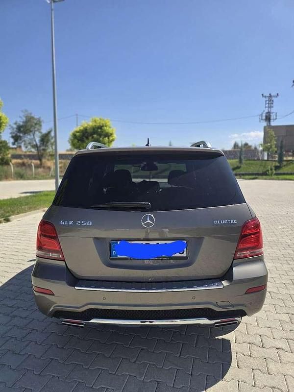 Gebraucht Mercedes GLK250 204 PS (150 kW) 2012 Grau SUV