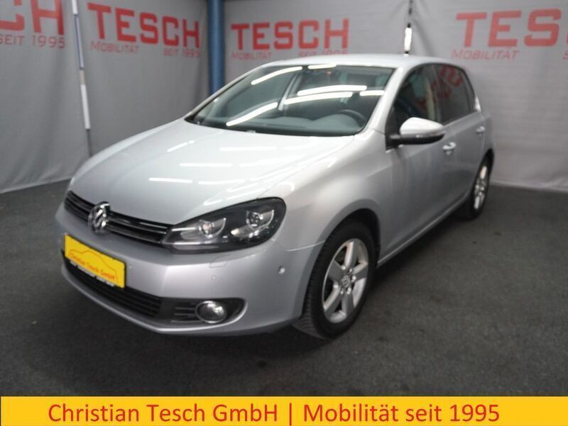 Silber Gebraucht 2011 VW Golf VI Team Limousine | 9.990 € (Etwas zu teuer) - Bild 1/4