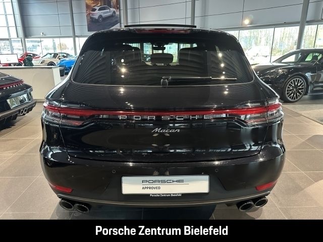 Gebraucht Porsche Macan 245 PS (180 kW) 2020 Tiefschwarzmetallic SUV