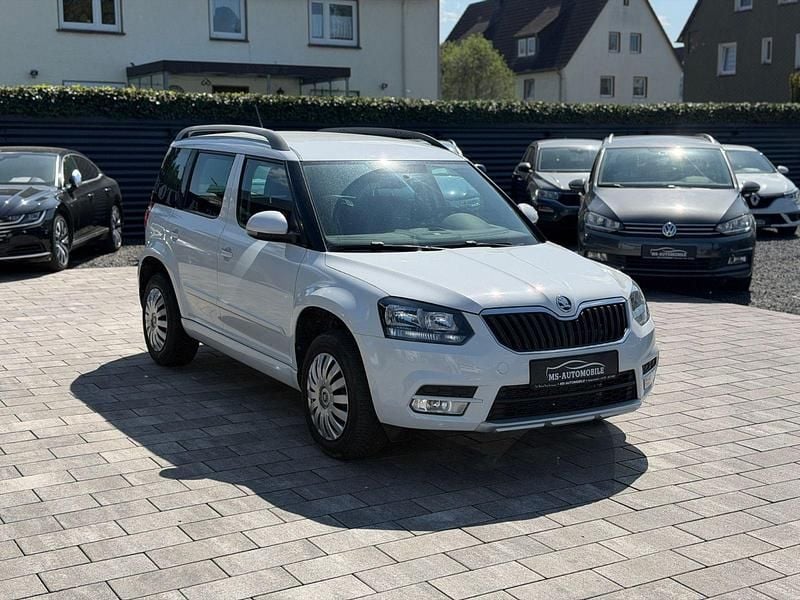 Gebraucht Skoda Yeti Active 105 PS (77 kW) 2014 Weiß SUV