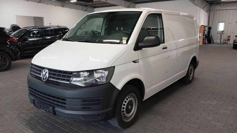 Gebraucht VW T6 114 PS (83 kW) 2018 Candyweiß Van