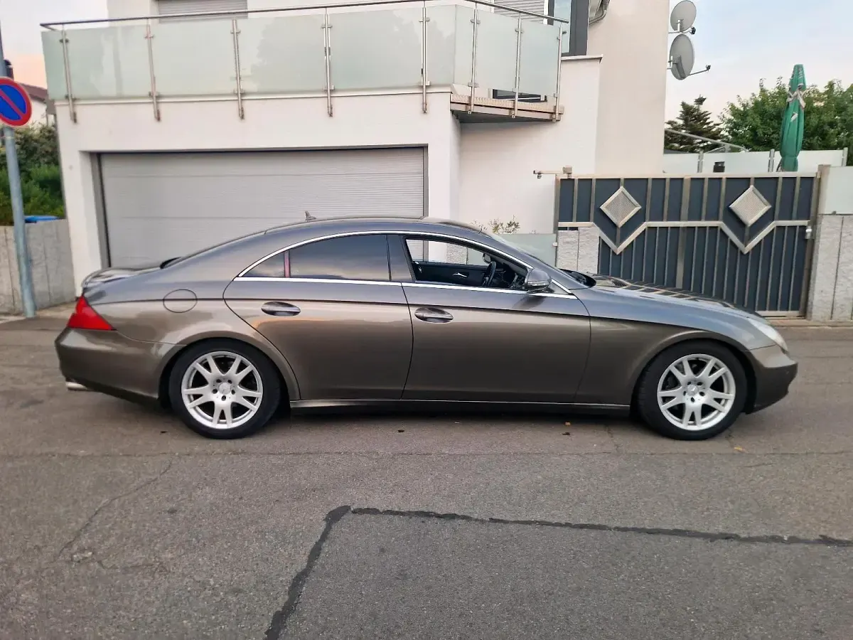 Gebraucht Mercedes CLS320 224 PS (164 kW) 2008 Coupé