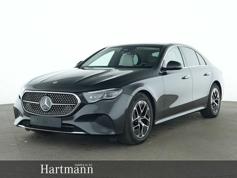 Graphitgrau Gebraucht 2024 Mercedes E200 Avantgarde Limousine | 53.990 € (Teuer) - Bild 1/4