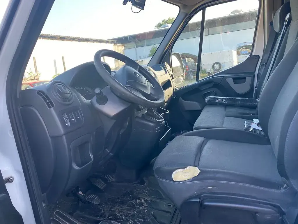 Gebraucht Renault Master 131 PS (96 kW) 2018 Weiß Van