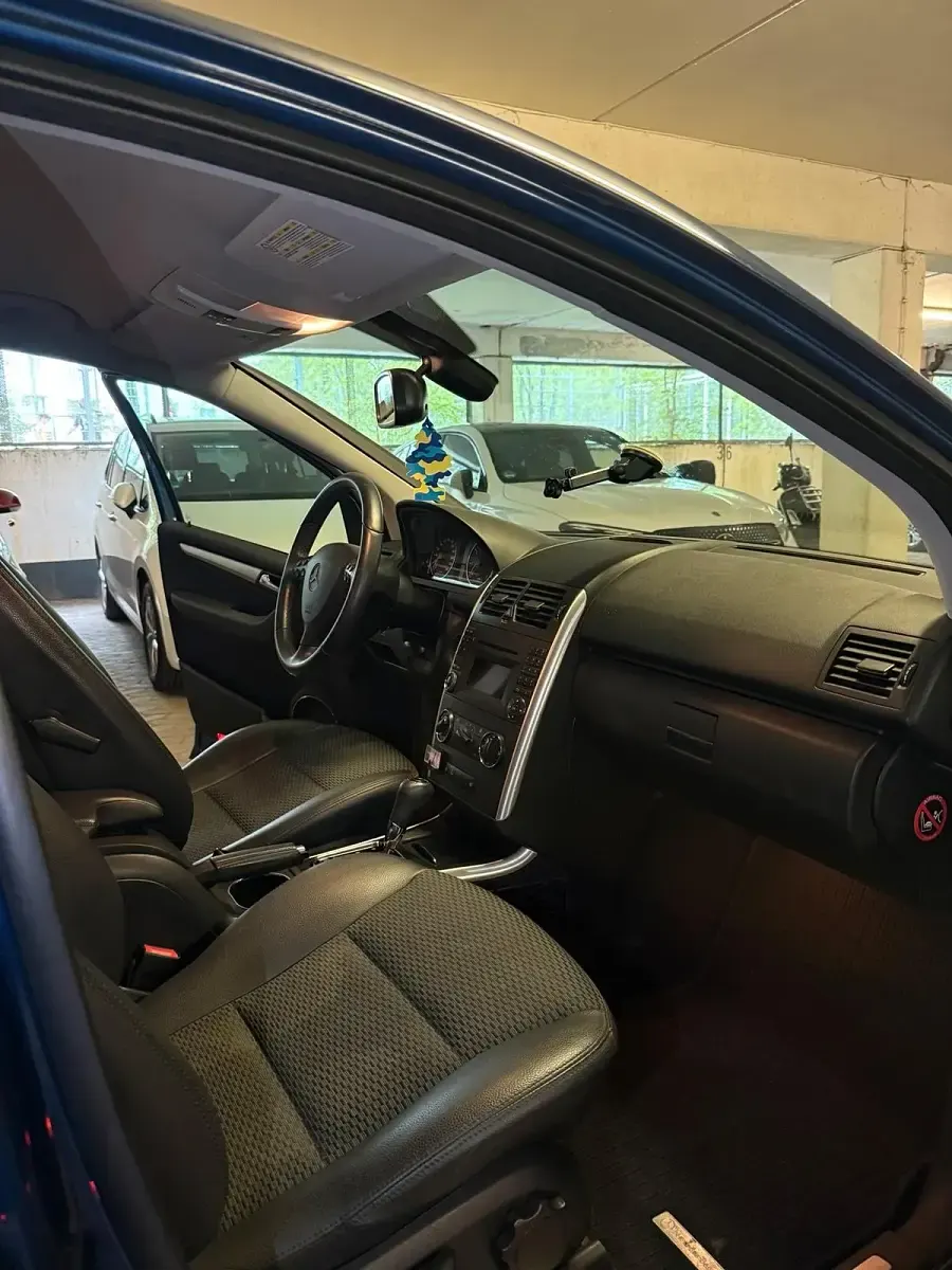 Gebraucht Mercedes A160 2011 Blau Kleinwagen