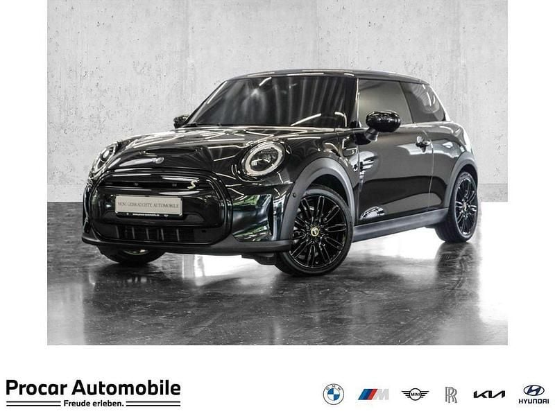 Schwarz Gebraucht 2022 Mini Cooper SE Classic Kleinwagen | 18.480 € (Fairer Preis) - Bild 1/4