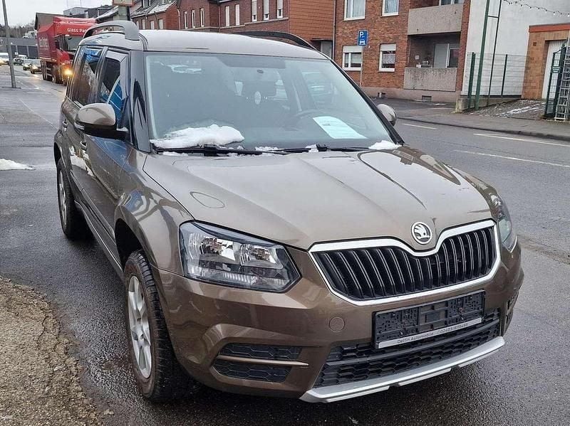 Gebraucht Skoda Yeti Cool Edition 110 PS (80 kW) 2016 Braun SUV