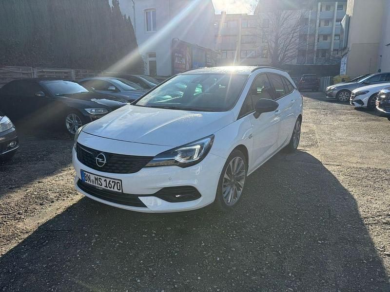 Gebraucht Opel Astra Ultimate 122 PS (89 kW) 2021 Weiß Kombi