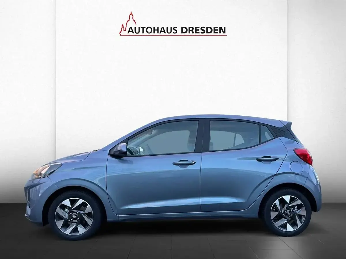 Gebraucht Hyundai i10 Trend 63 PS (46 kW) 2025 Meta blue Kleinwagen