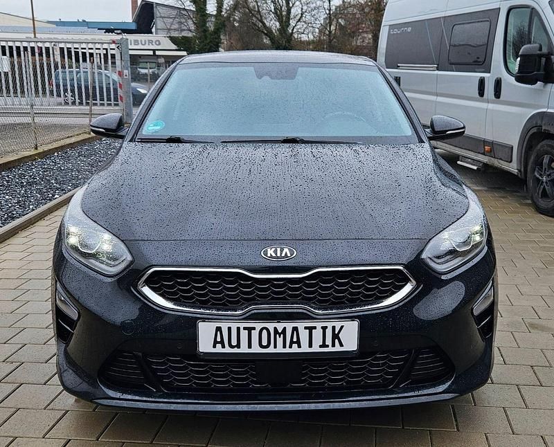 Gebraucht Kia Ceed Platinum Edition 136 PS (100 kW) 2019 Schwarz Kleinwagen