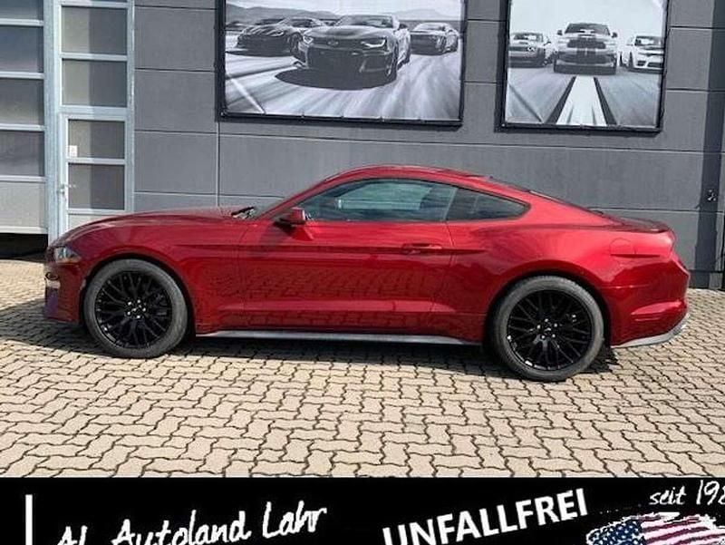 Rot Gebraucht 2018 Ford Mustang Premium Coupé | 23.489 € (Guter Preis) - Bild 1/4