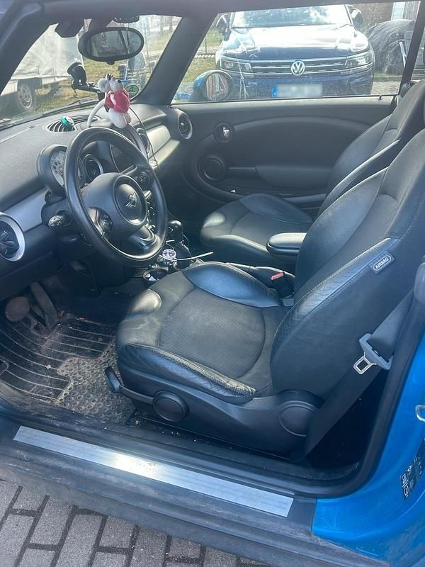 Gebraucht Mini One Cabriolet 97 PS (71 kW) 2011 Blau Cabrio