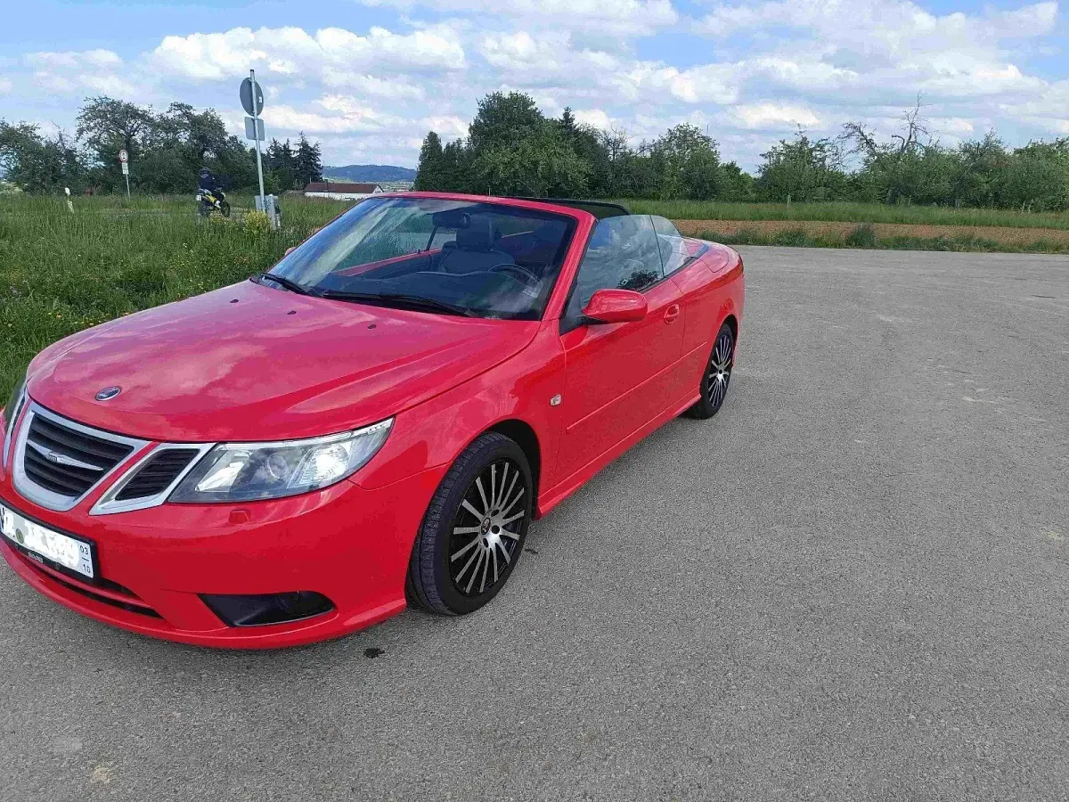 Używany Saab 9-3 Cabriolet 150 KM (110 kW) 2008 Czerwony Kabriolet