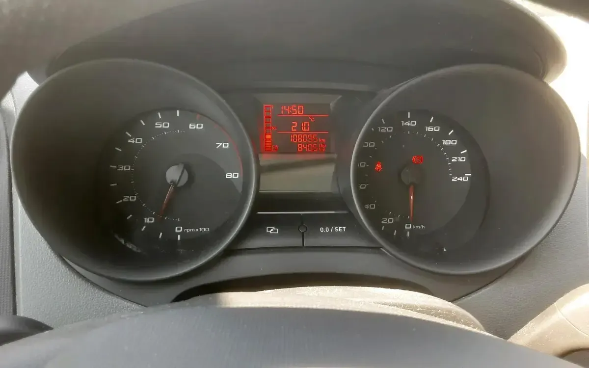 Gebraucht Seat Ibiza 80 PS (58 kW) 2012 Schwarz Kleinwagen