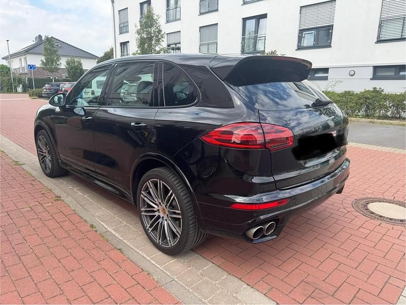 Gebraucht Porsche Cayenne 245 PS (180 kW) 2012 Schwarz SUV