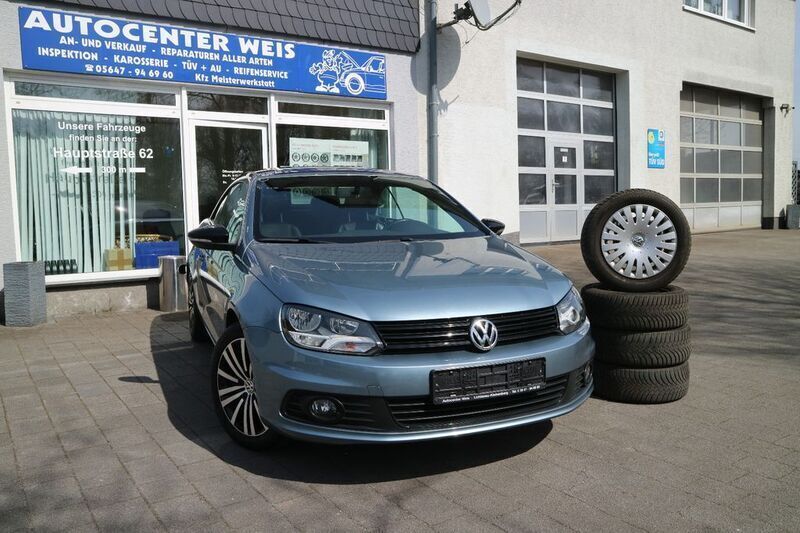 Blau Gebraucht 2013 VW Eos Basis Cabrio | 12.500 € (Fairer Preis) - Bild 1/4