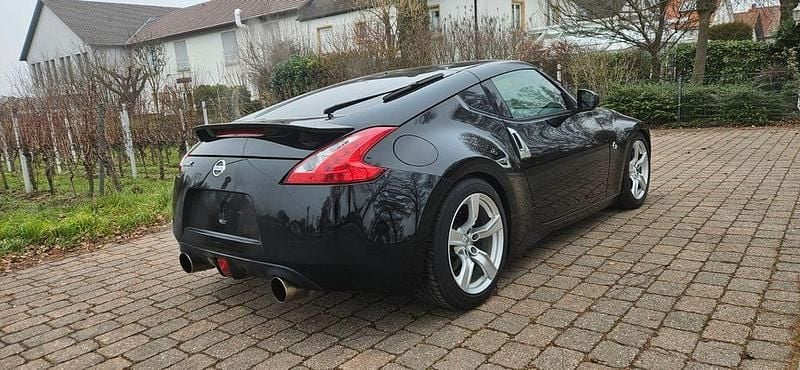 Gebraucht Nissan 370Z 328 PS (241 kW) 2011 Schwarz Coupé