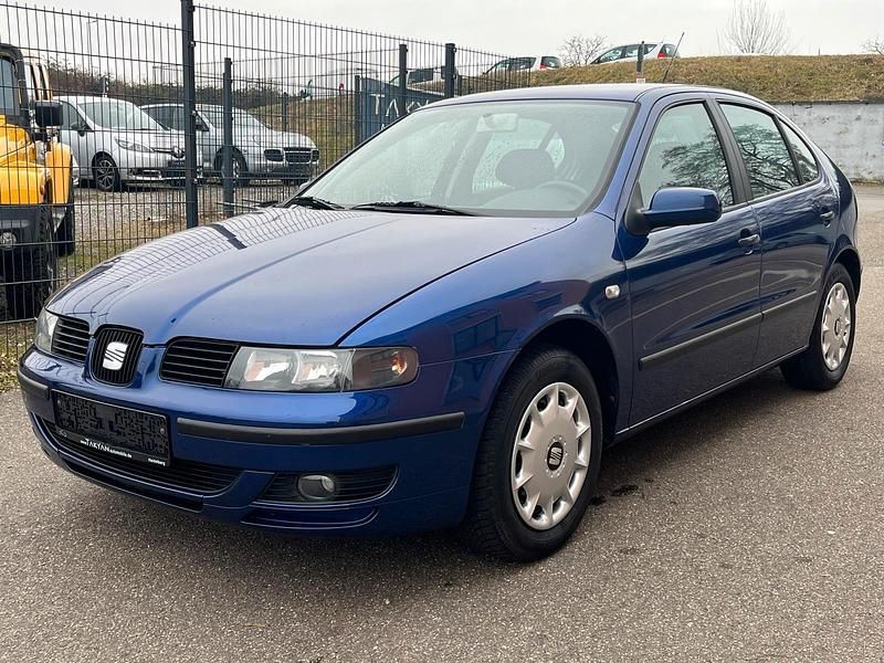 Gebraucht Seat Leon 105 PS (77 kW) 2003 Blau Limousine