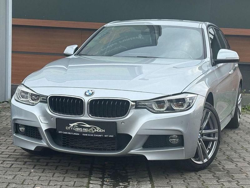 Silber Gebraucht 2016 BMW 335 M Sport Limousine | 23.980 € (Fairer Preis) - Bild 1/3