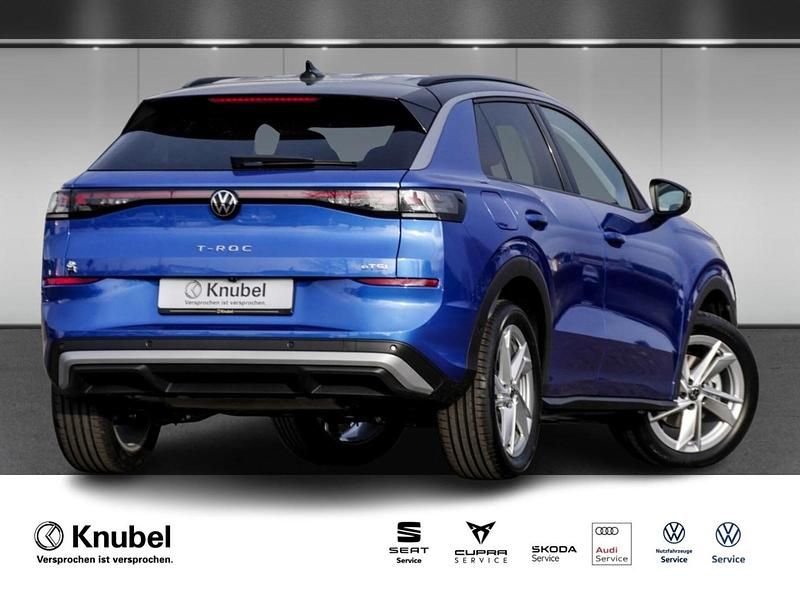 Second-hand VW T-Roc Life 150 CP (110 kW) 2026 SUV