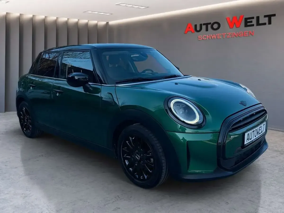 Używany Mini Cooper 136 KM (100 kW) 2021 Zielony Hatchback