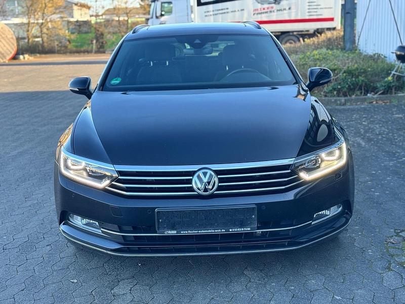 Gebraucht VW Passat 190 PS (139 kW) 2019 Schwarz Kombi