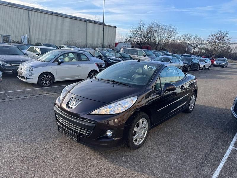 Schwarz Gebraucht 2013 Peugeot 207 CC Allure Cabrio | 3.999 € (Fairer Preis) - Bild 1/4
