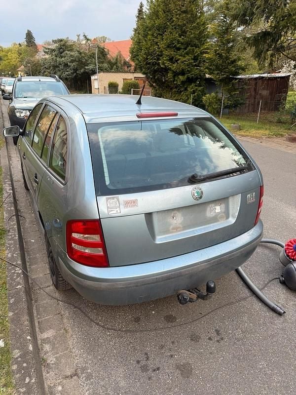 Second-hand Skoda Fabia 100 CP (73 kW) 2003 Albastru Break
