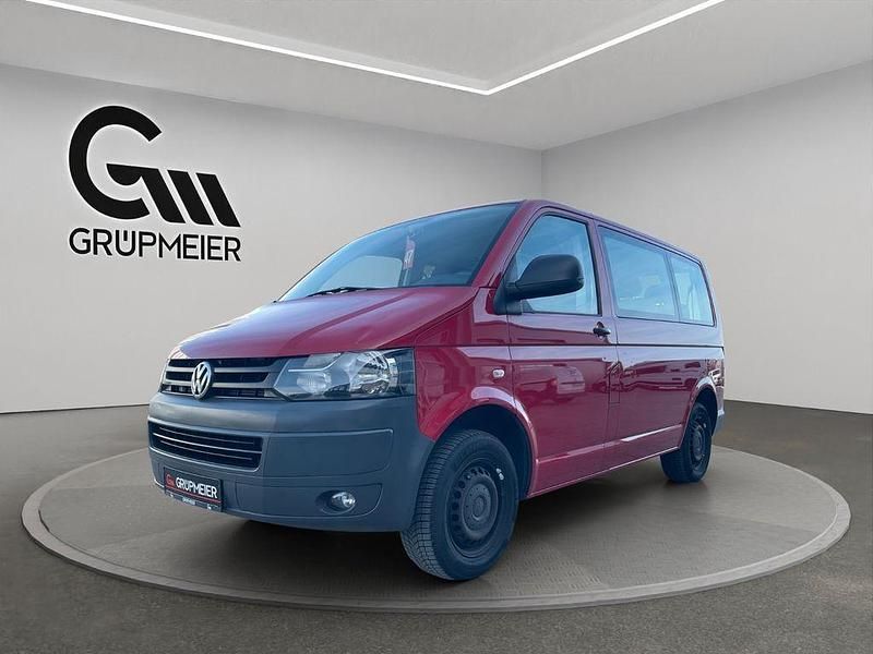 Gebraucht VW T5 Trendline 140 PS (102 kW) 2010 Rot Van