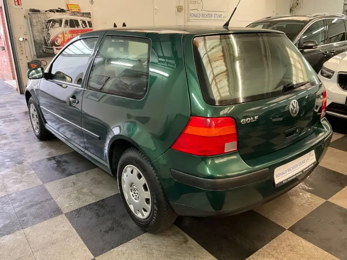 Gebraucht VW Golf III 101 PS (74 kW) 1999 Grün Limousine