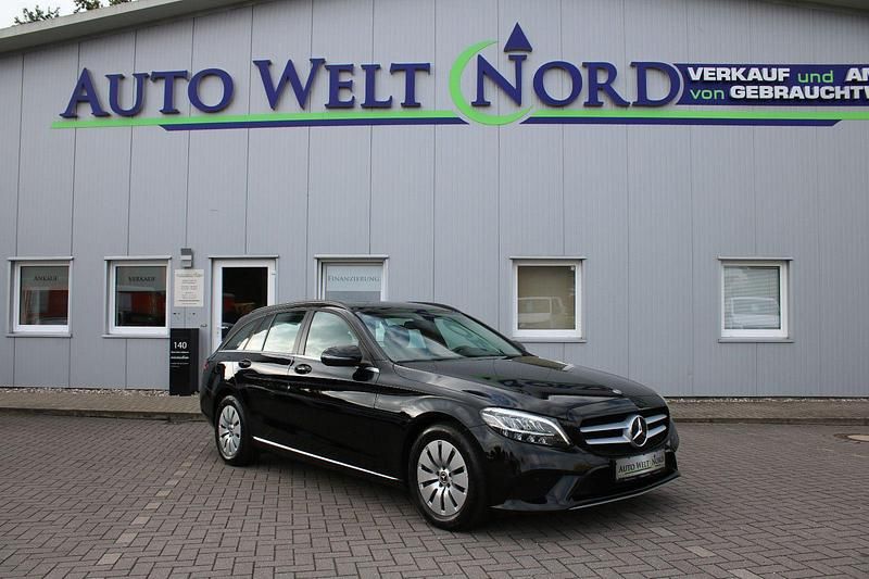 Schwarz Gebraucht 2020 Mercedes C200 Kombi | 17.980 € (Superpreis) - Bild 1/4