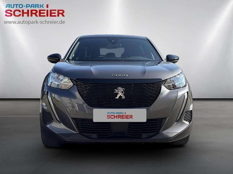 Gebraucht Peugeot 2008 Active 131 PS (96 kW) 2023 Platiniumgrau SUV