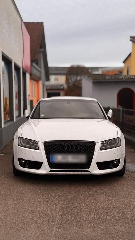 Weiß Gebraucht 2011 Audi A5 S-Line Coupé | 8.999 € (Fairer Preis) - Bild 1/4