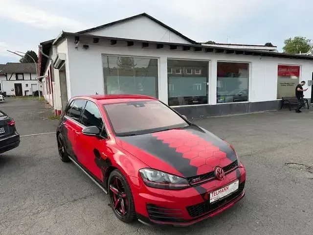 Gebraucht VW Golf VII GTI 230 PS (169 kW) 2016 Rot Limousine